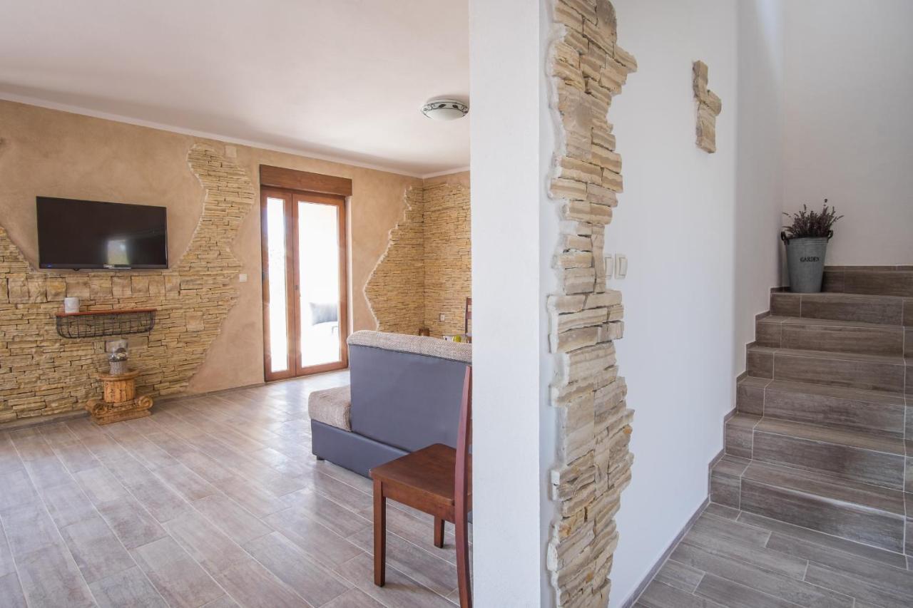 Villa Dijana East Linardići Exterior foto